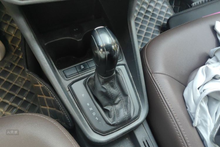 Volkswagen Santana 2019 car image #16