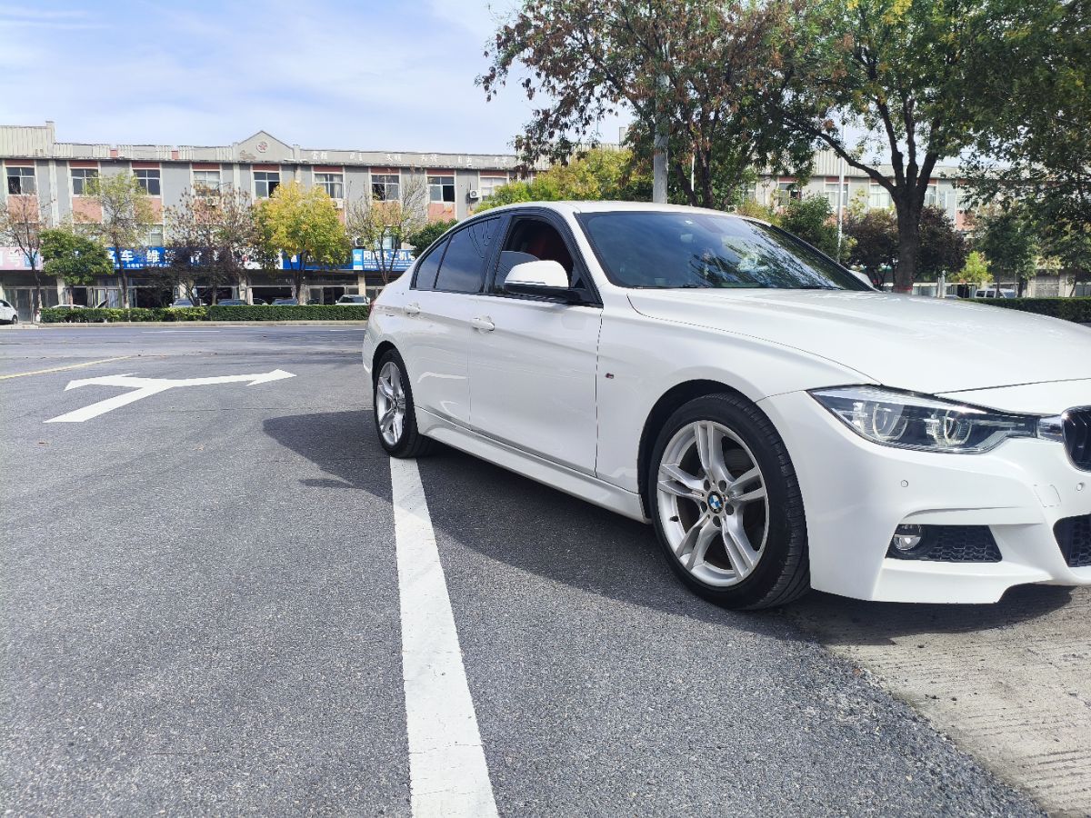 BMW 3 Series 2019 car image 