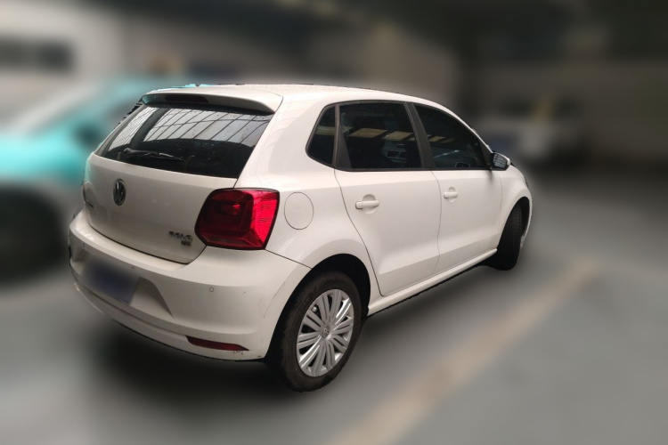 Volkswagen Polo 2016 car image #7