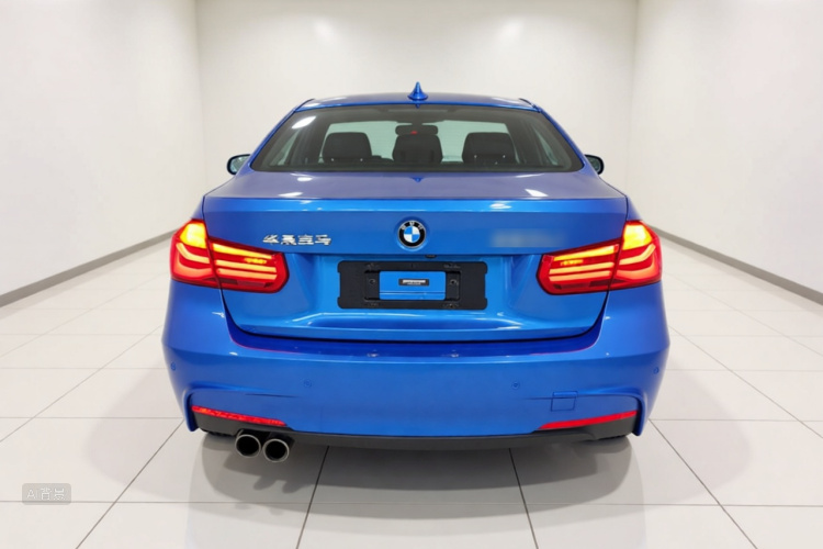 BMW 3 Series 2019 car image #4
