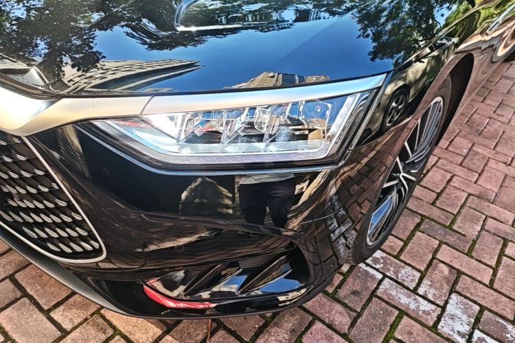 BYD Han 2023 car image #23