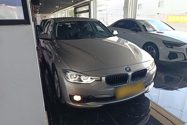 BMW 3 Series 2017 car image #4