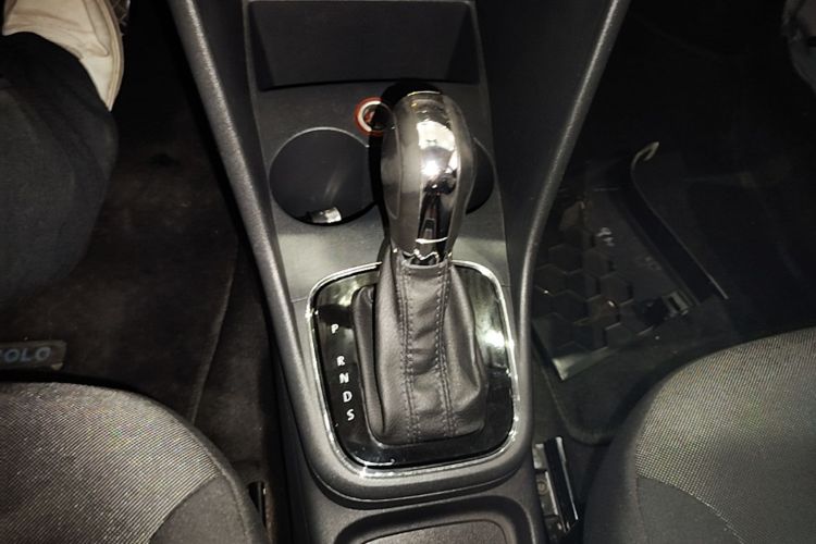 Volkswagen Polo 2017 #14 Volkswagen Polo 2017 car image #14