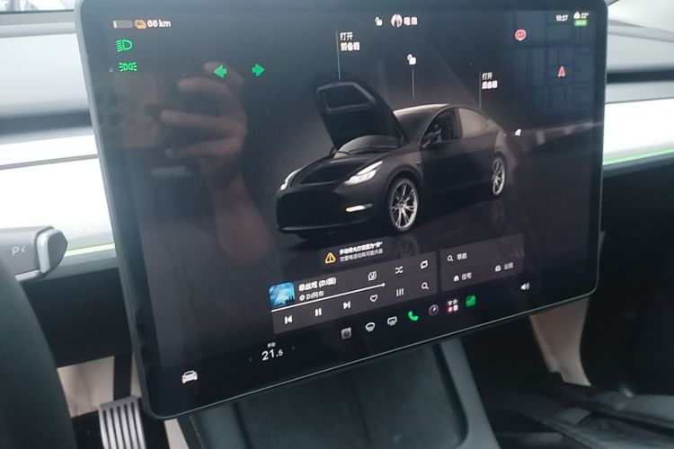 Tesla Model Y 2023 #13 Tesla Model Y 2023 صورة سيارة #13