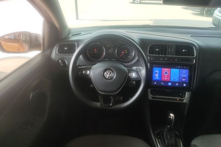 Volkswagen Polo 2019 #11 Volkswagen Polo 2019 صورة سيارة #11