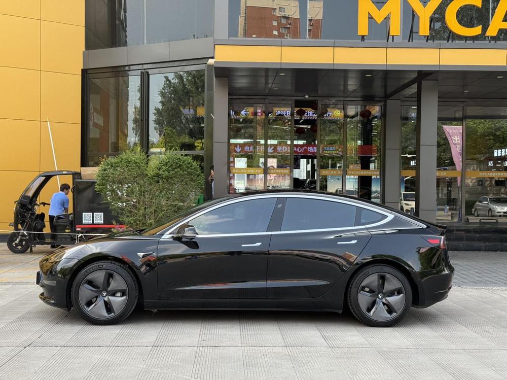 Tesla Model 3 (Imported) 2019 car image #4