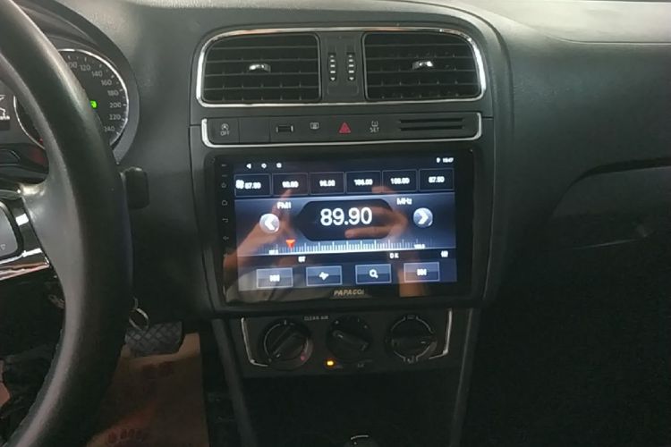 Volkswagen Polo 2018 #13 Volkswagen Polo 2018 car image #13