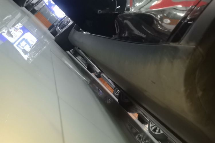 Tesla Model Y 2023 #26 Tesla Model Y 2023 car image #26