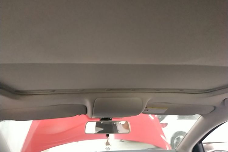 Volkswagen Polo 2015 car image #20