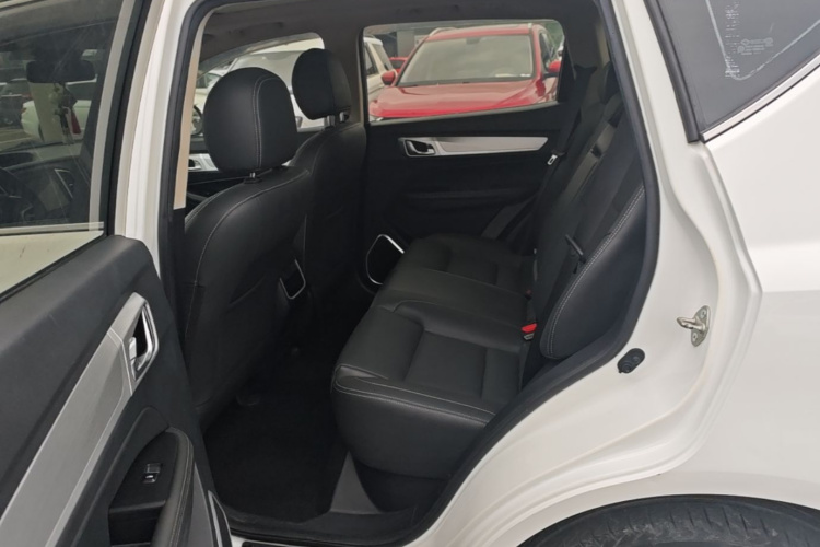 GEELY Vision X6 2019 car image #17