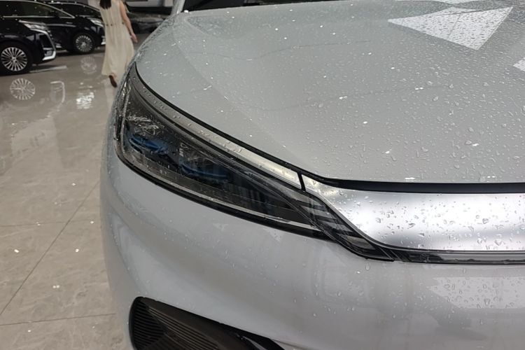 BYD Yuan Plus 2022 immagine di auto #8