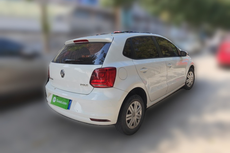 Volkswagen Polo 2017 car image #5