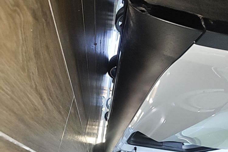 Tesla Model Y 2023 #26 Tesla Model Y 2023 car image #26
