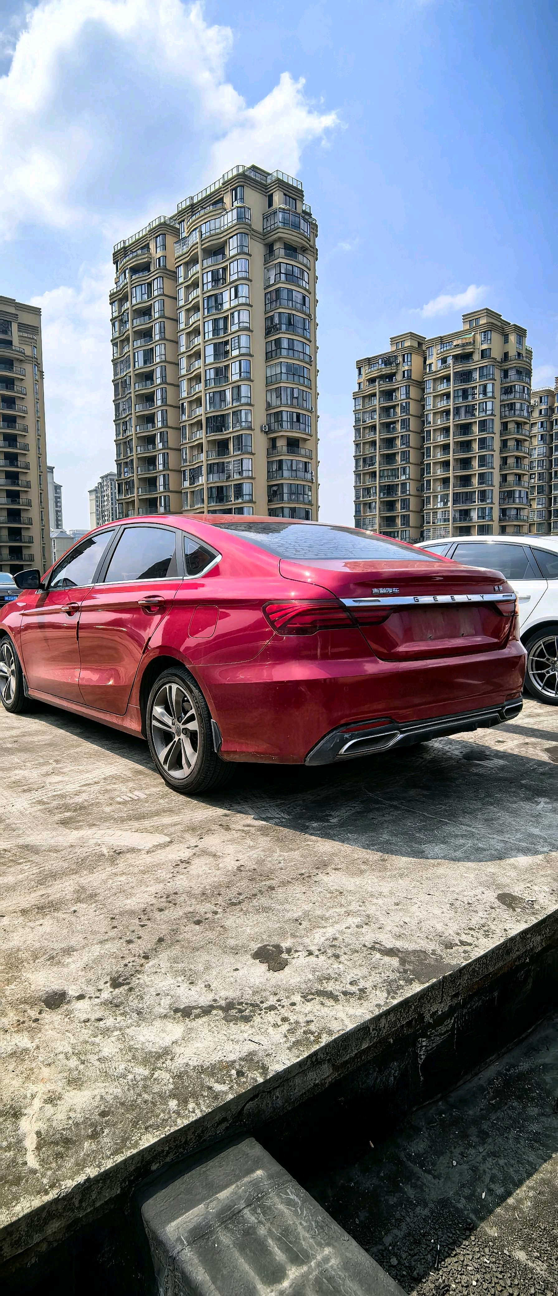 GEELY Binray 2019 image de voiture #5