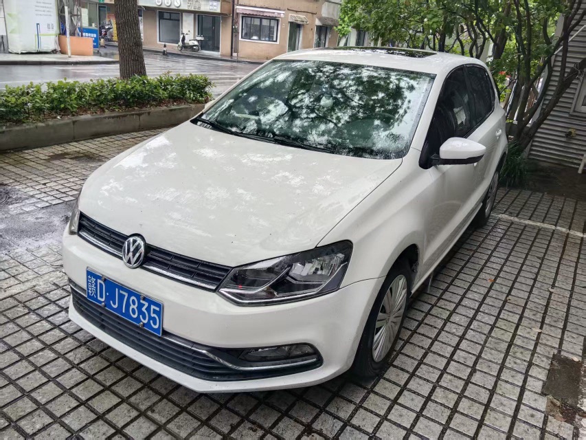 Volkswagen Polo 2016 Volkswagen Polo 2016 car image
