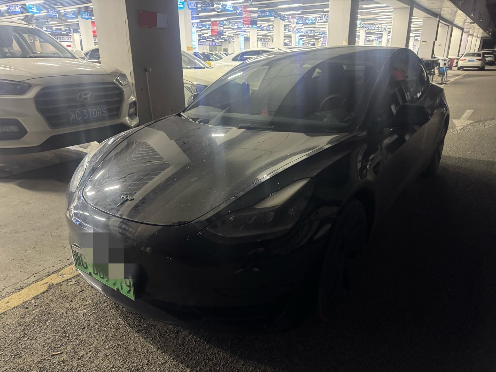 Tesla Model 3 2021 car image 