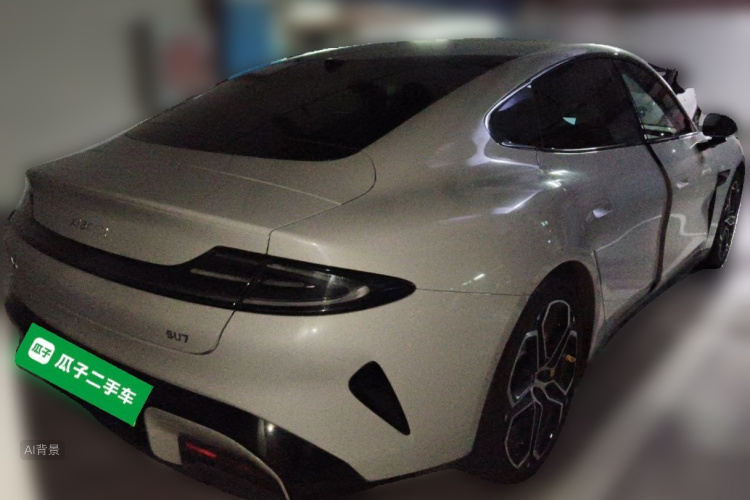 MI SU7 2024 car image #7