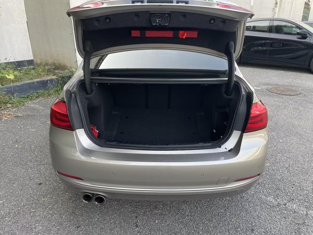 BMW 3 Series 2018 #14 BMW 3 Series 2018 car image #14