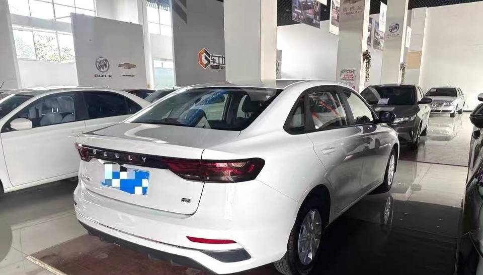 GEELY Emgrand 2024 image de voiture #8