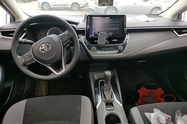 Toyota Corolla 2023 car image #11