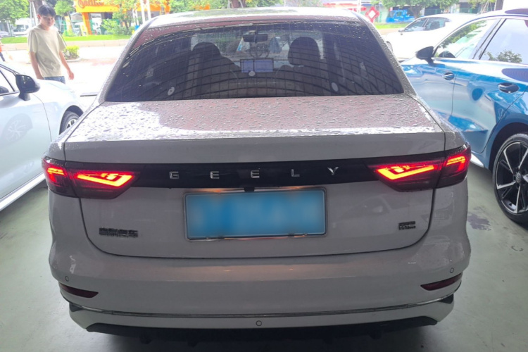 GEELY Emgrand 2023 car image #6