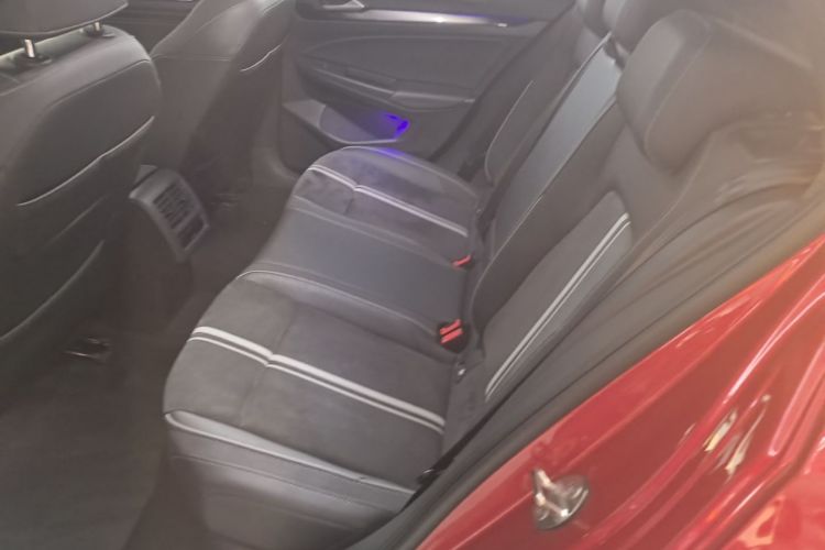 Volkswagen Golf 2022 imagen de coche #17