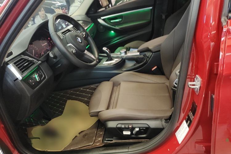 BMW 3 Series 2018 #15 BMW 3 Series 2018 car image #15