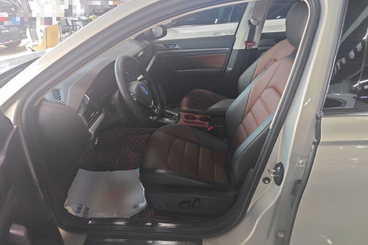 Volkswagen Lavida 2019 #16 Volkswagen Lavida 2019 car image #16