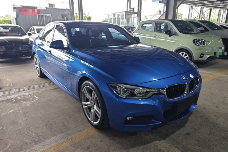 BMW 3 Series 2019 car image #6
