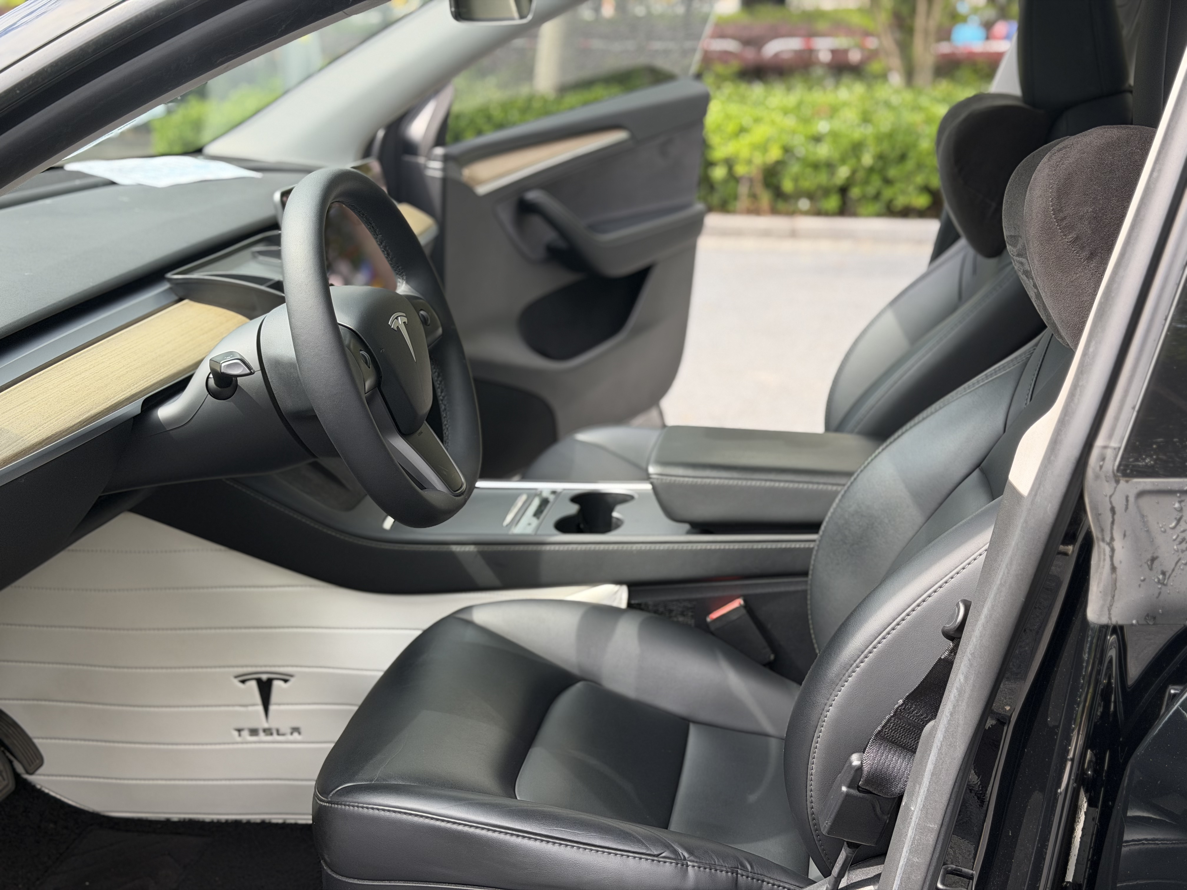 Tesla Model Y 2023 #4 Tesla Model Y 2023 immagine di auto #4