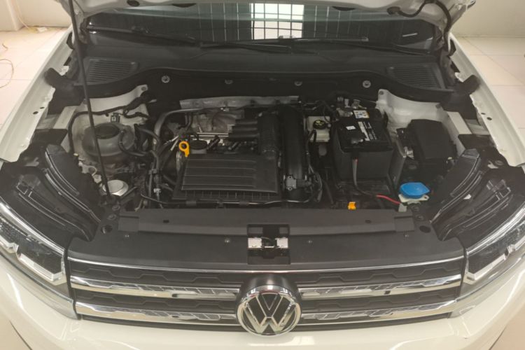 Volkswagen Tharu 2020 car image #20