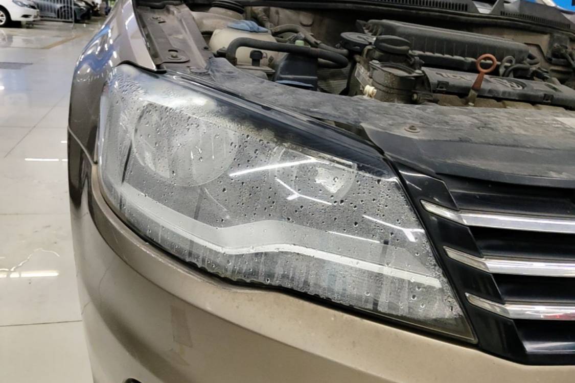 Volkswagen Bora 2014 car image #7