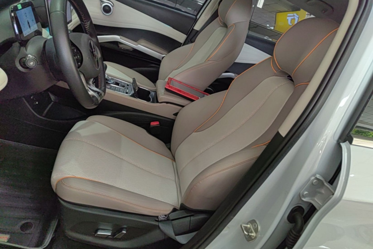 BYD Yuan Plus 2024 #15 BYD Yuan Plus 2024 car image #15