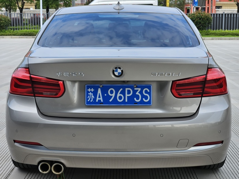 BMW 3 Series 2017 #8 BMW 3 Series 2017 car image #8