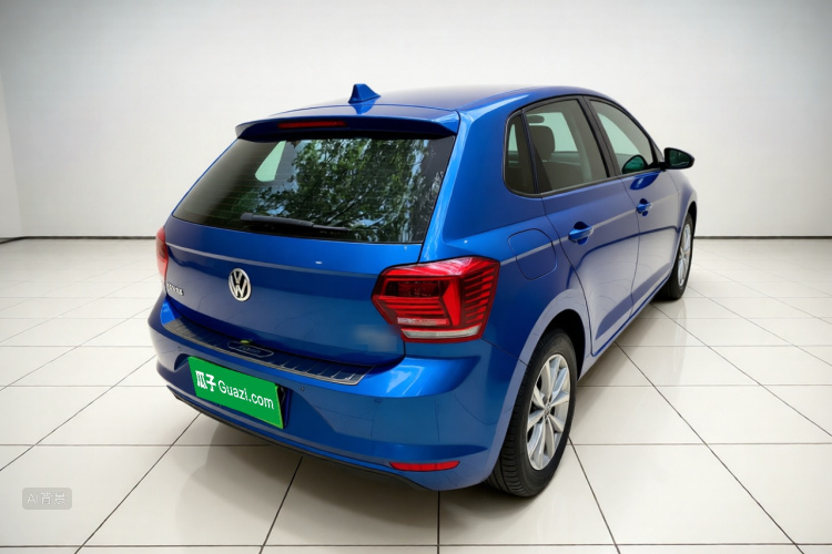Volkswagen Polo 2020 car image #5