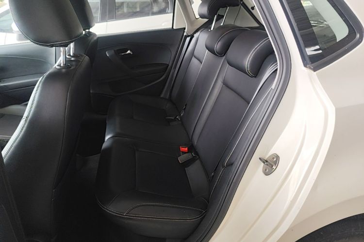 Volkswagen Polo 2017 #13 Volkswagen Polo 2017 car image #13