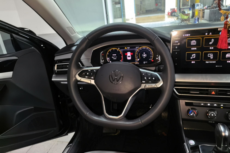 Volkswagen Lavida 2024 car image #11