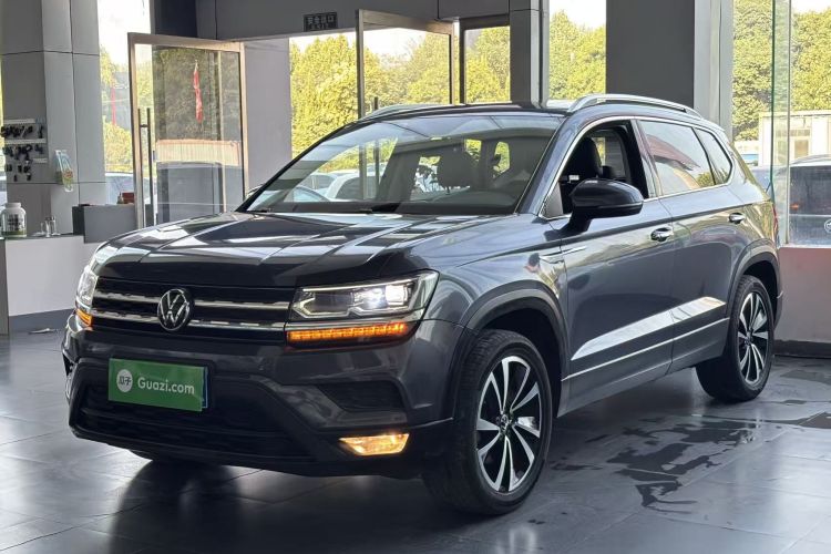 Volkswagen Tharu 2021 car image #2