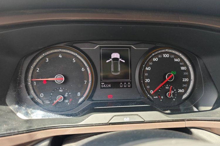 Volkswagen Tharu 2020 car image #13