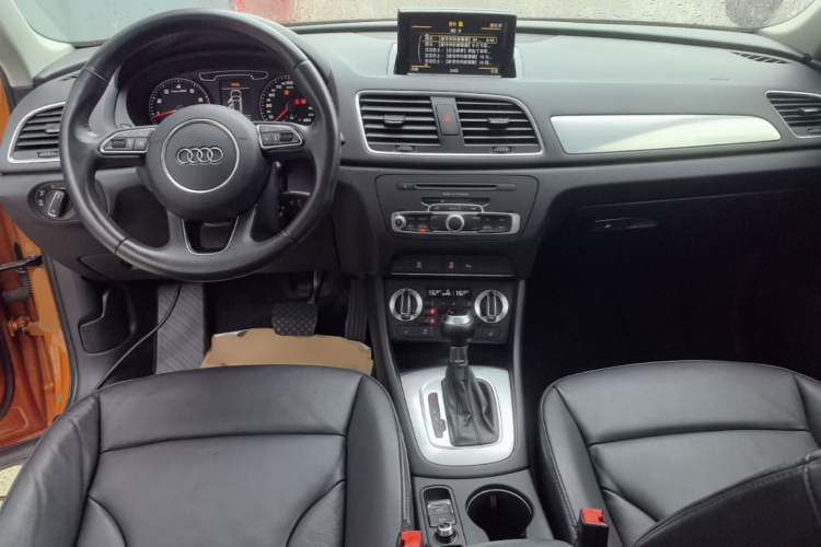 Audi Q3 2015 #10 Audi Q3 2015 car image #10
