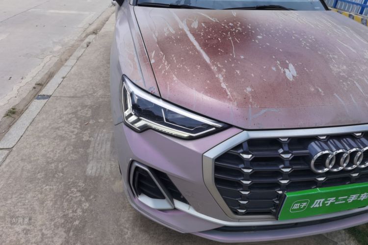 Audi Q3 2020 car image #8