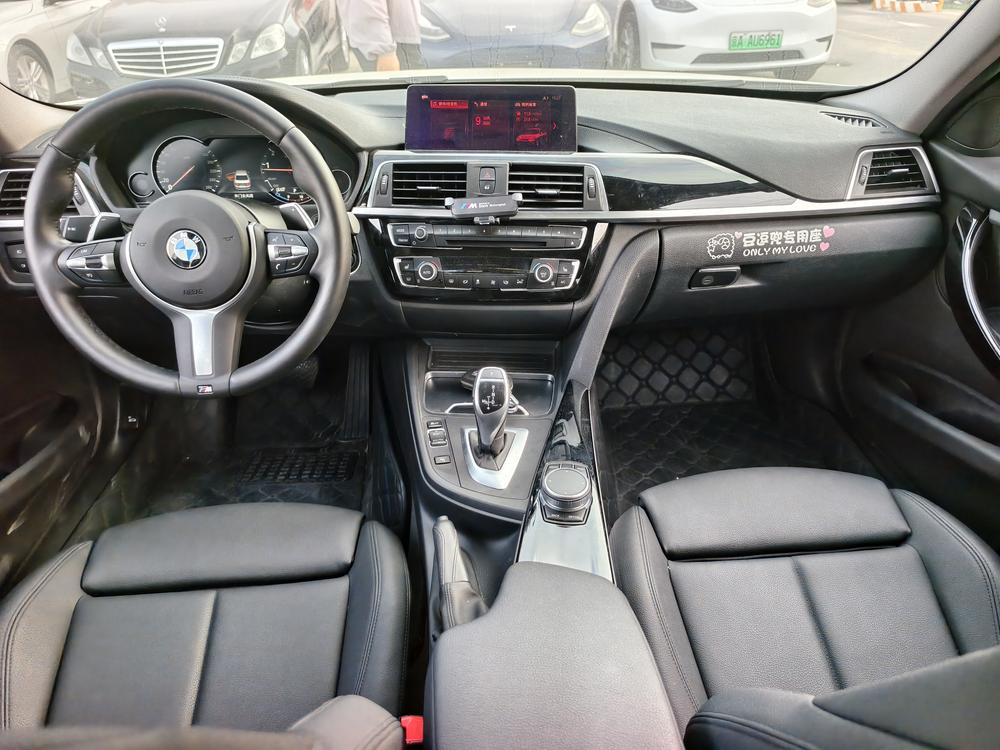 BMW 3 Series 2018 #15 BMW 3 Series 2018 car image #15
