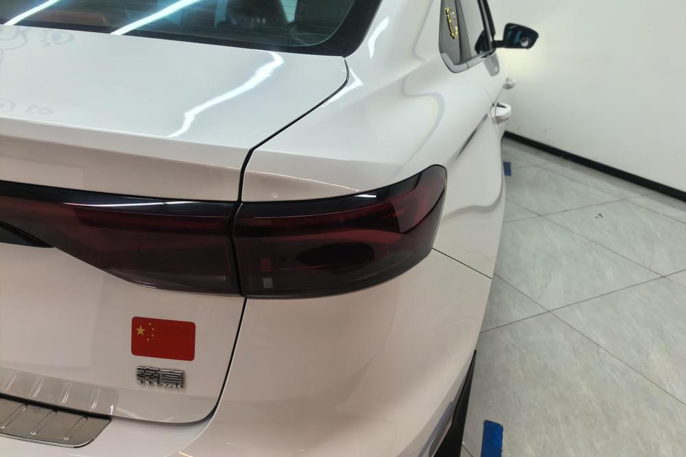 GEELY Emgrand 2021 #6 GEELY Emgrand 2021 car image #6