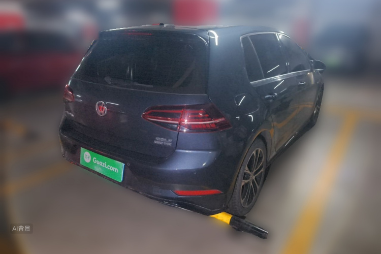 Volkswagen Golf 2019 car image #7