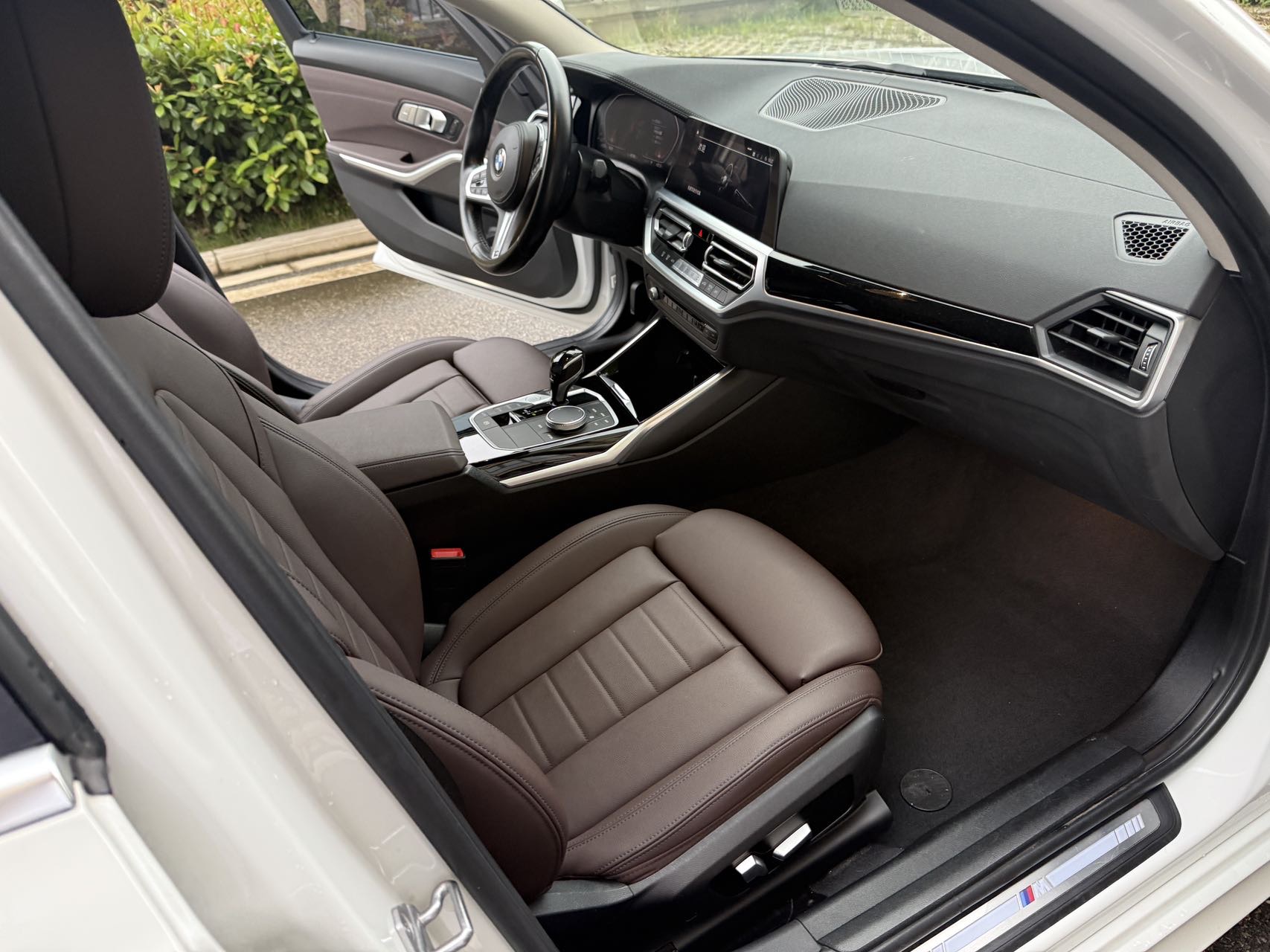 BMW 3 Series 2021 #9 BMW 3 Series 2021 car image #9