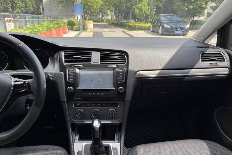 Volkswagen Golf 2015 #25 Volkswagen Golf 2015 car image #25
