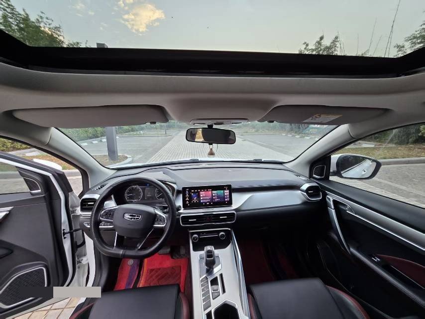 GEELY Coolray 2021 car image #9