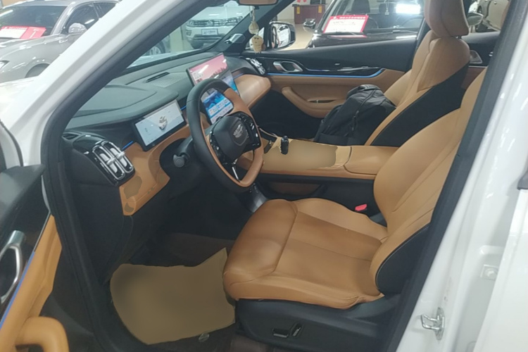 GEELY Boyue L 2025 #15 GEELY Boyue L 2025 image de voiture #15