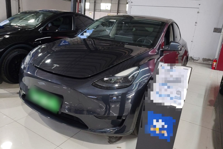 Tesla Model Y 2024 #2 Tesla Model Y 2024 car image #2