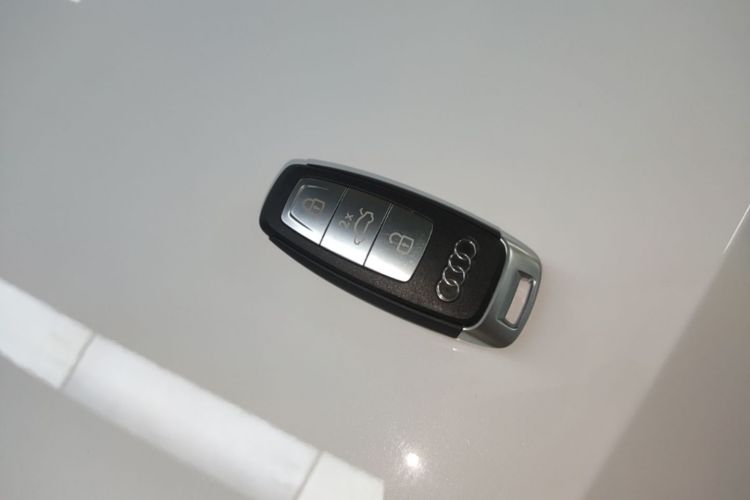 Audi A3 2024 immagine di auto #9